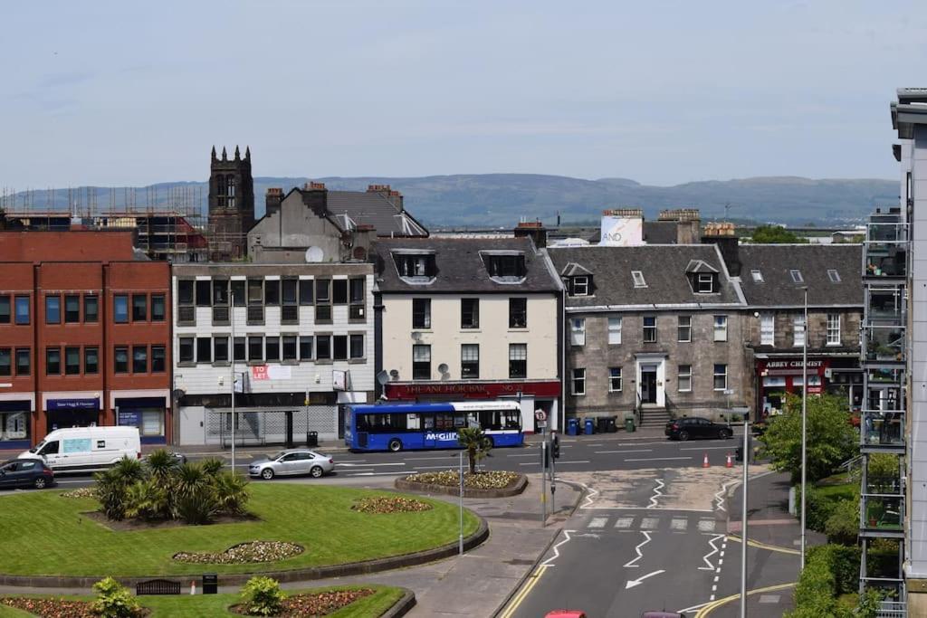 The Paisley Penthouse - Abbey View Daire Dış mekan fotoğraf