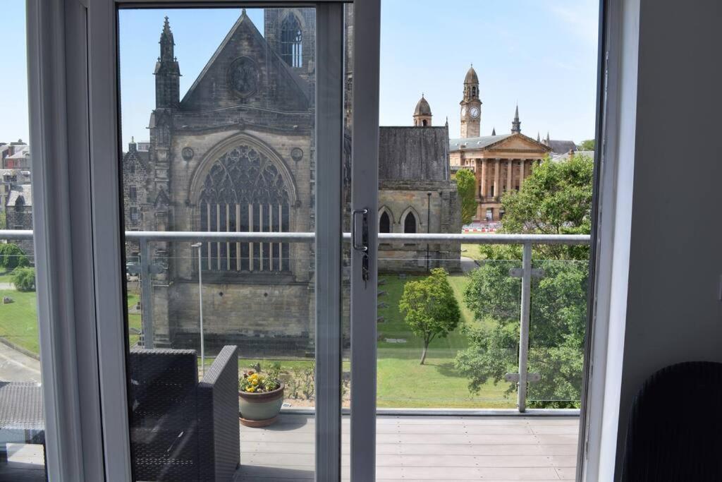 The Paisley Penthouse - Abbey View Daire Dış mekan fotoğraf