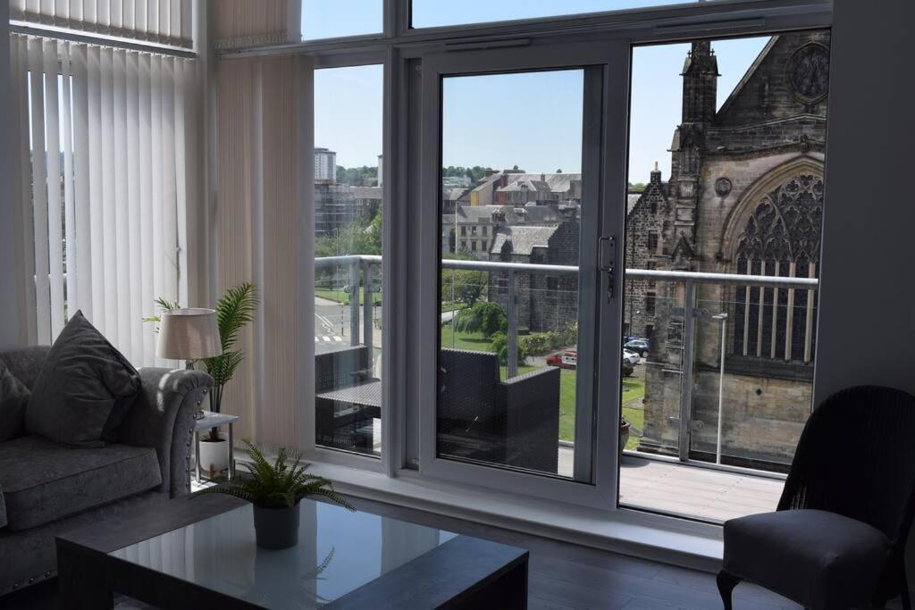 The Paisley Penthouse - Abbey View Daire Dış mekan fotoğraf
