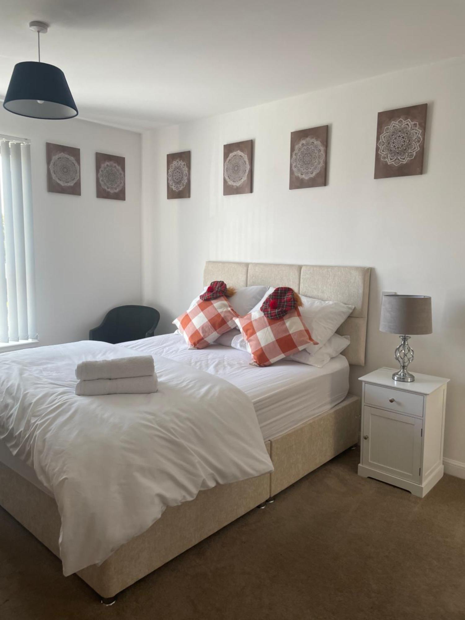 The Paisley Penthouse - Abbey View Daire Dış mekan fotoğraf