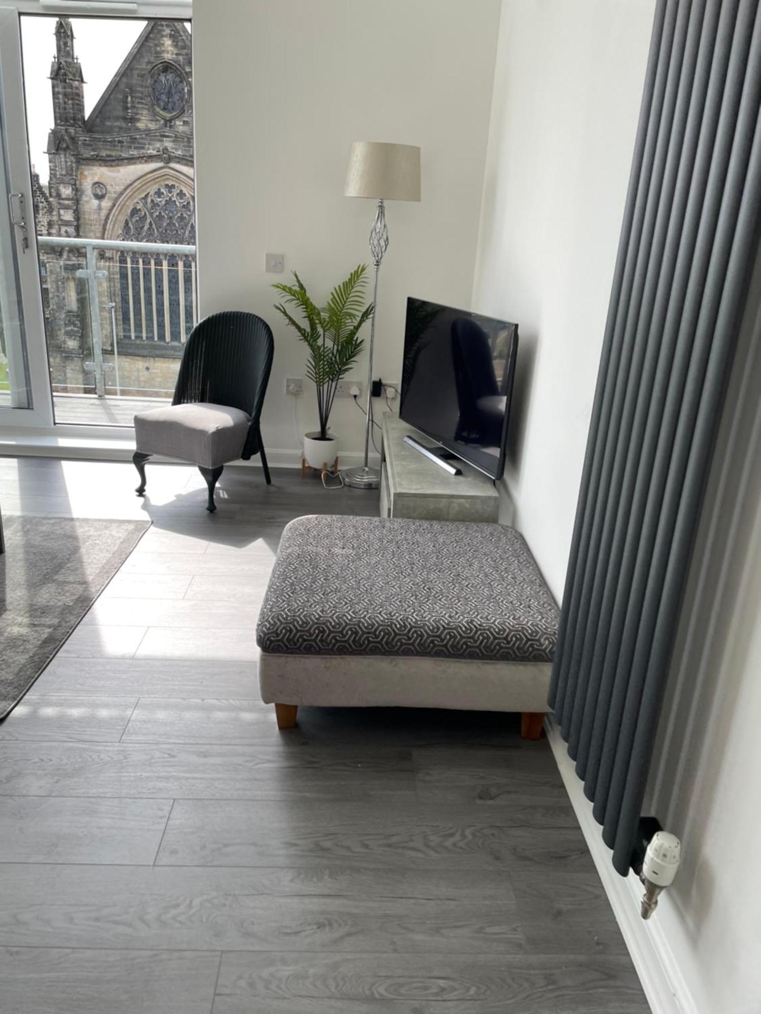 The Paisley Penthouse - Abbey View Daire Dış mekan fotoğraf